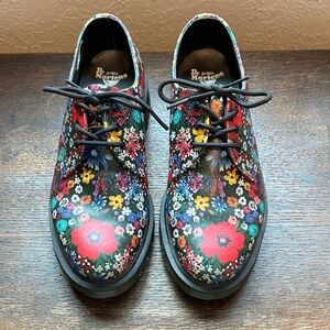 Dr. Martens Floral Lace-Up Shoes - Multicolor